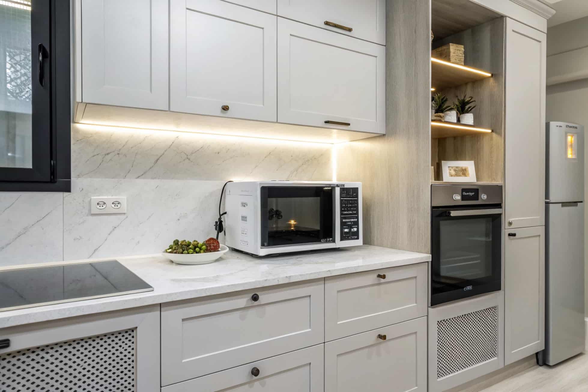 Can A Countertop Microwave Be Installed In A Cabinet
